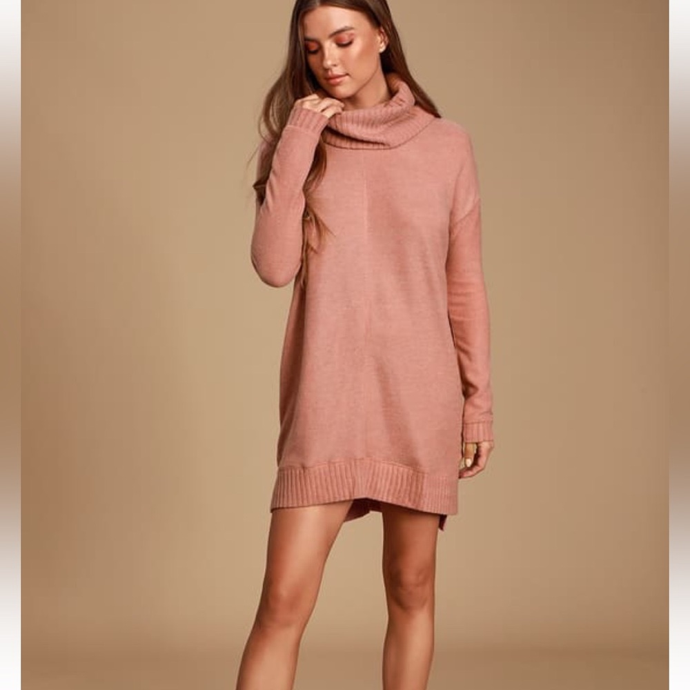 Lulu’s pink sweater dress